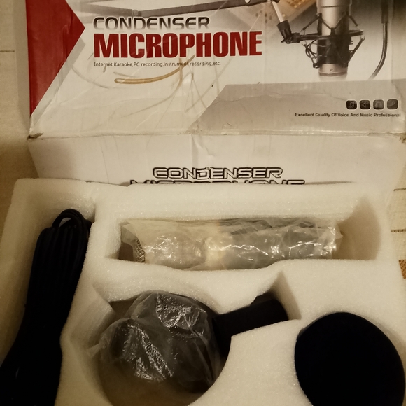 Condenser Microphone with Arm Stand - Silver - Picture 3 of 5